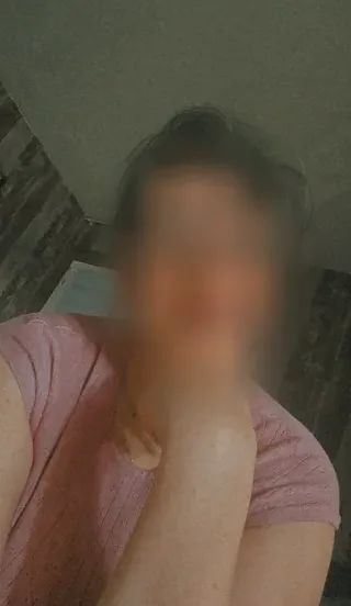 Emily, 27