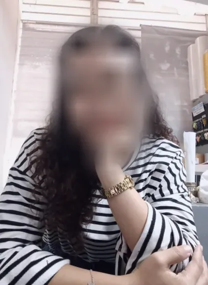 Helena, 31