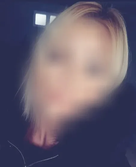 Ramona, 25
