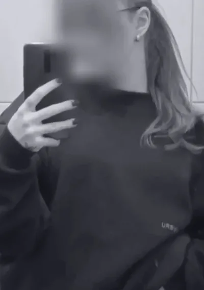 Sonja, 19