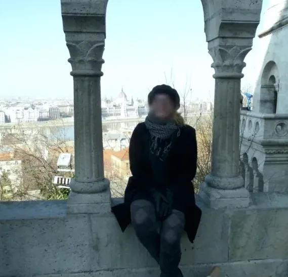 Vivien, 40