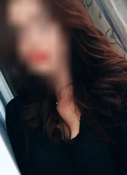 Yvonne, 31